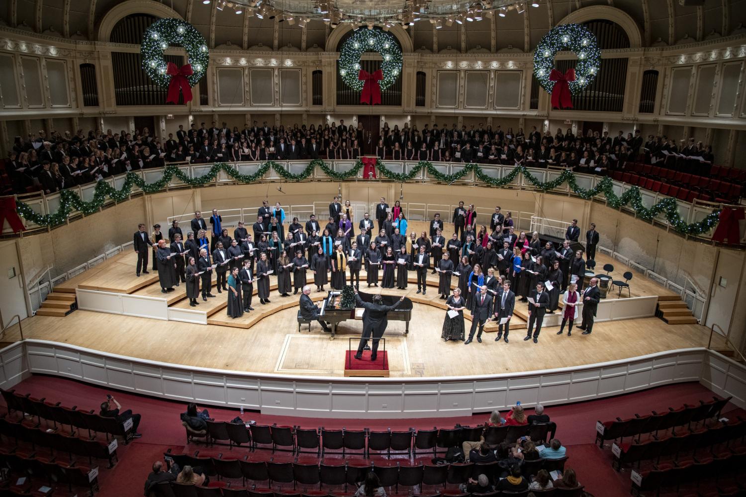 <a href='http://utgh.weixinmaidan.com'>全球十大赌钱排行app</a>合唱团在芝加哥交响音乐厅演出.